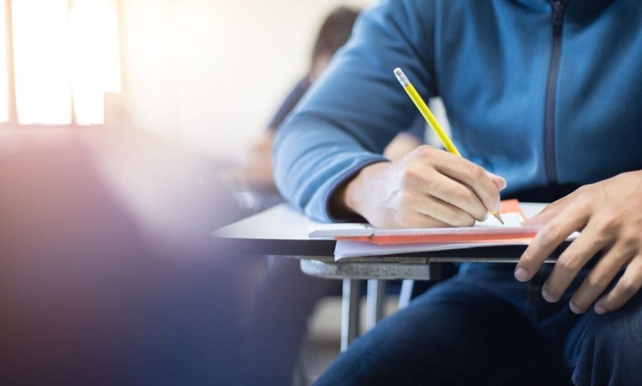 Uk’s Proposed English Standard For Migrants Under Fire 1