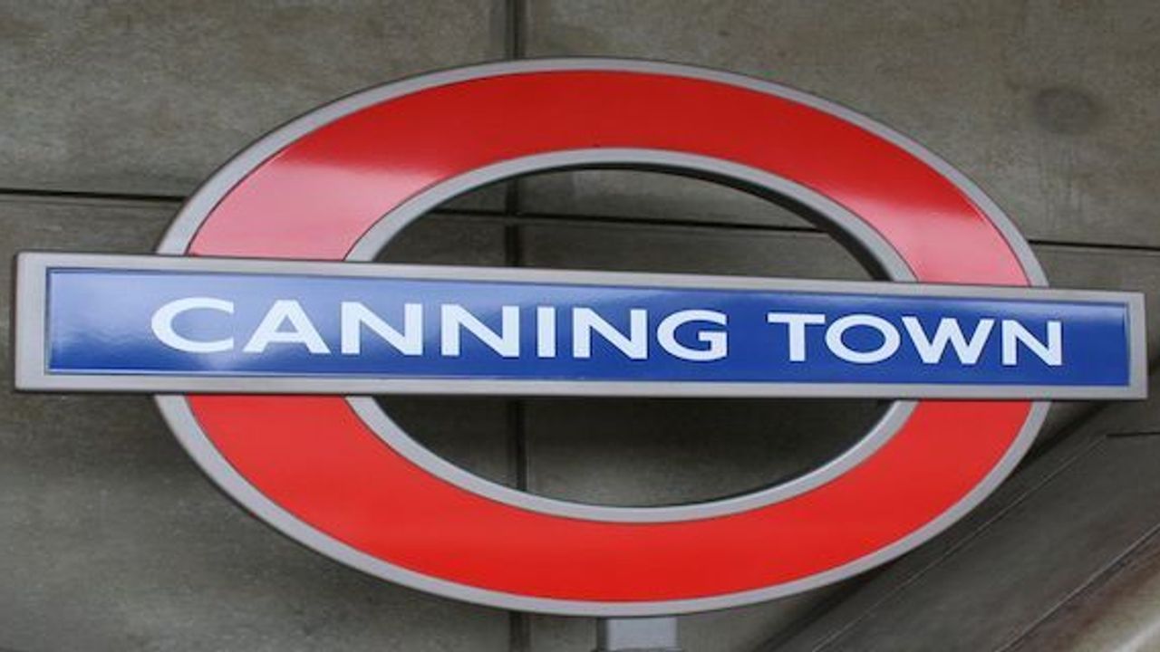 Planned industrial action on DLR suspended in London