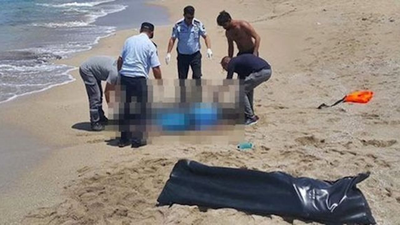 Funeral held for nine refugees 