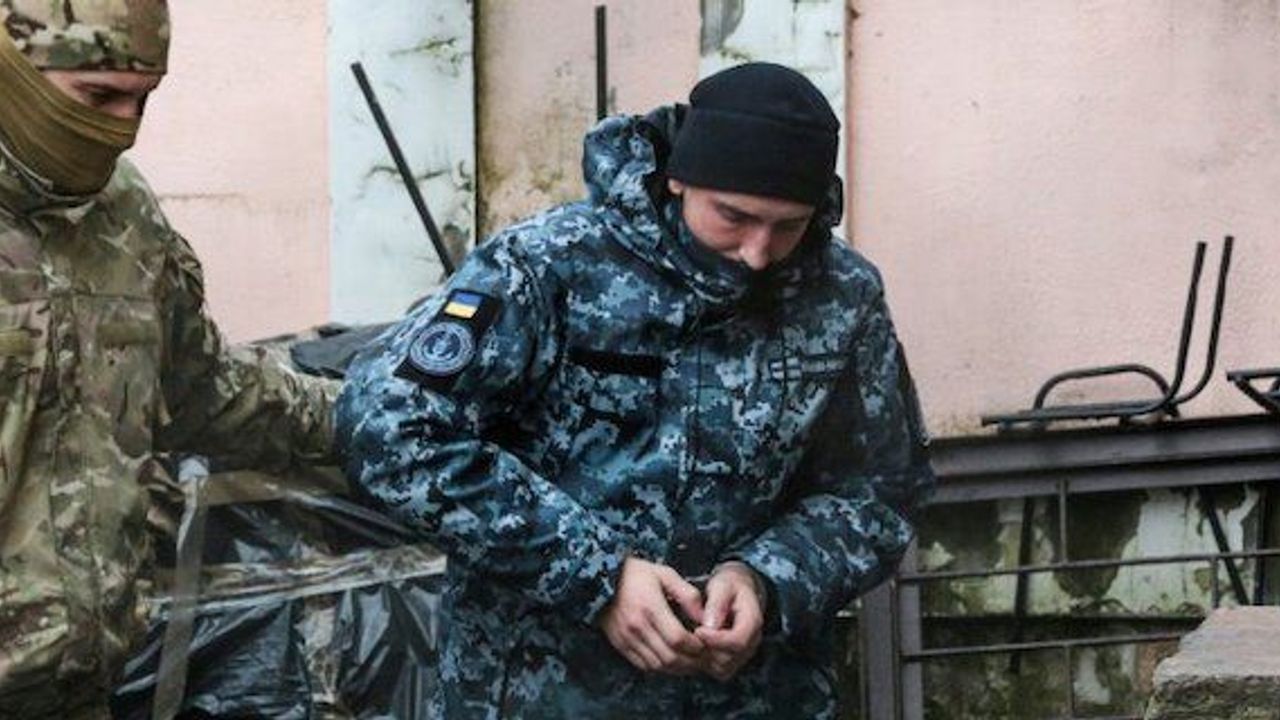 Russian court jails 12 Ukrainian sailors for 2 months