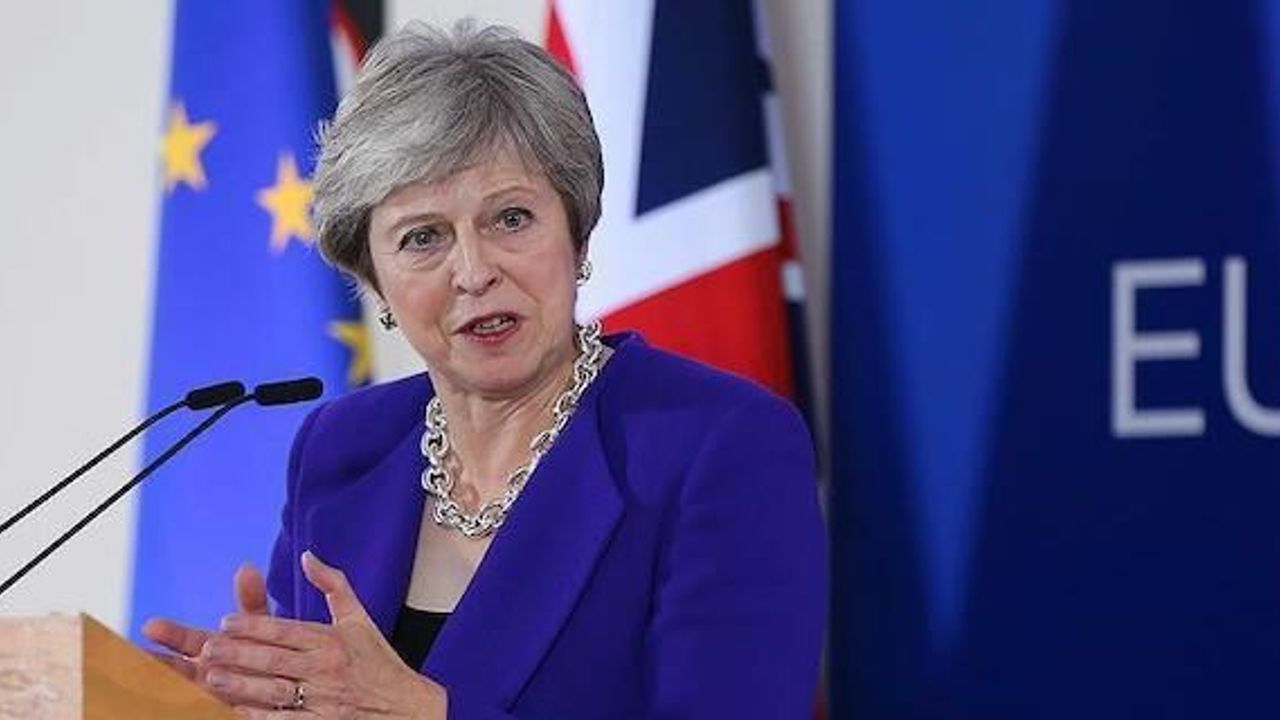 Theresa May vows to continue with her Brexit deal