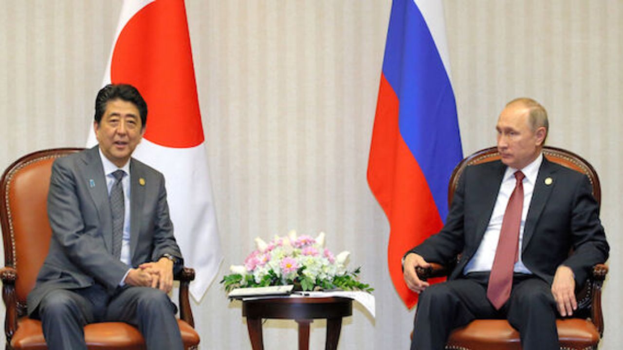 Japanese premier resolves to end hostility with Russia