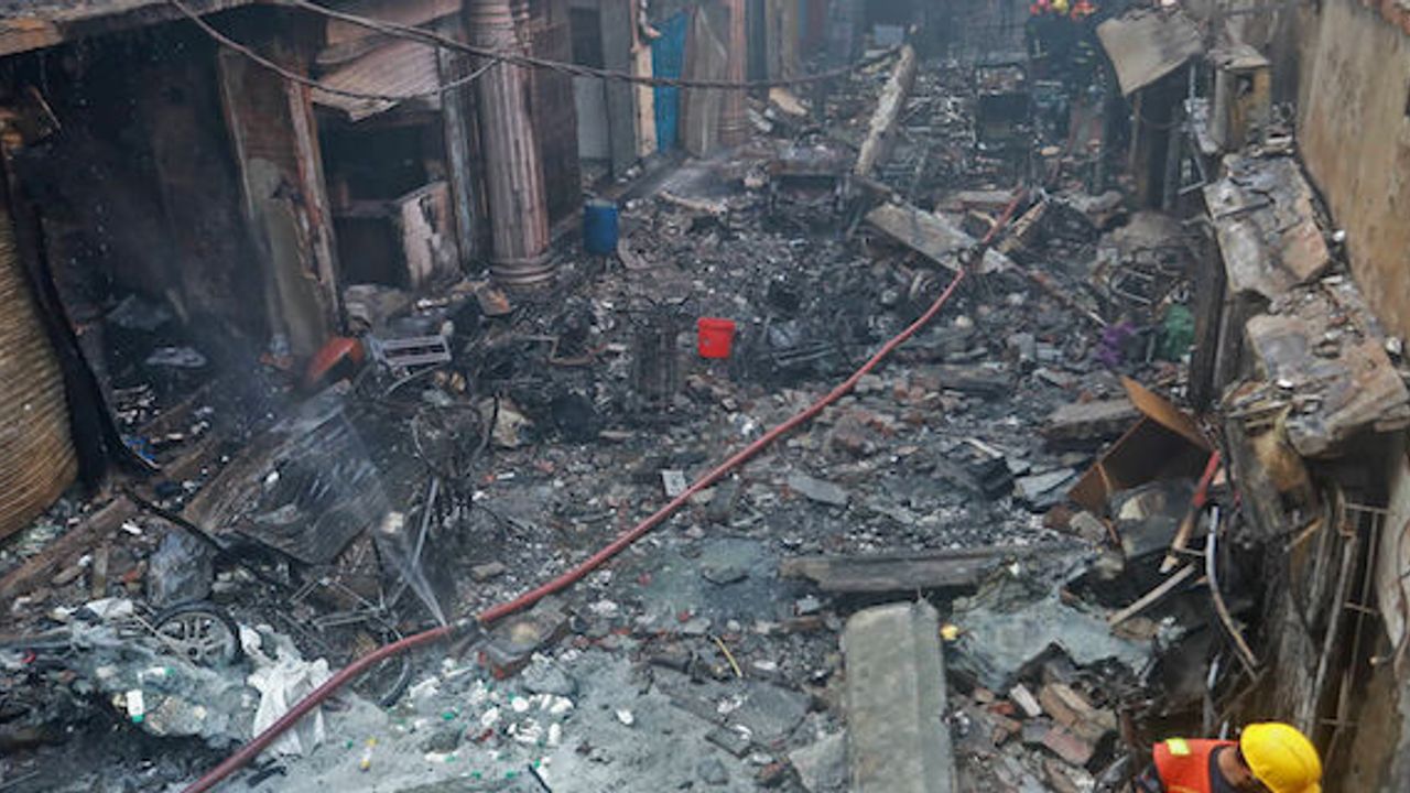 Fire kills at least 70 in Bangladeshi capital