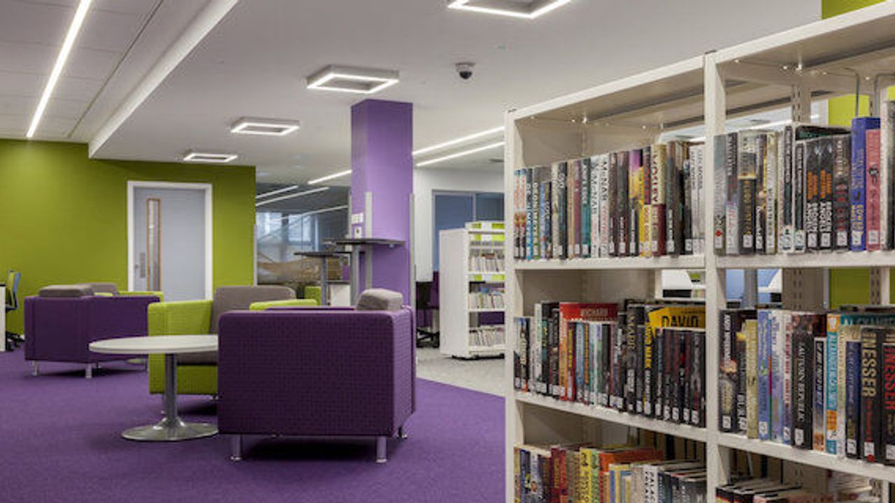 Edmonton Green Library receives award for World War One Remembrance work 