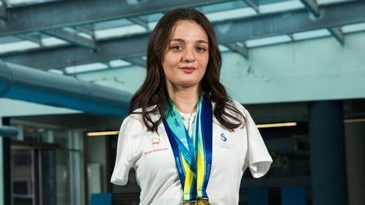 Turkish Paralympic swimmer wins gold in US