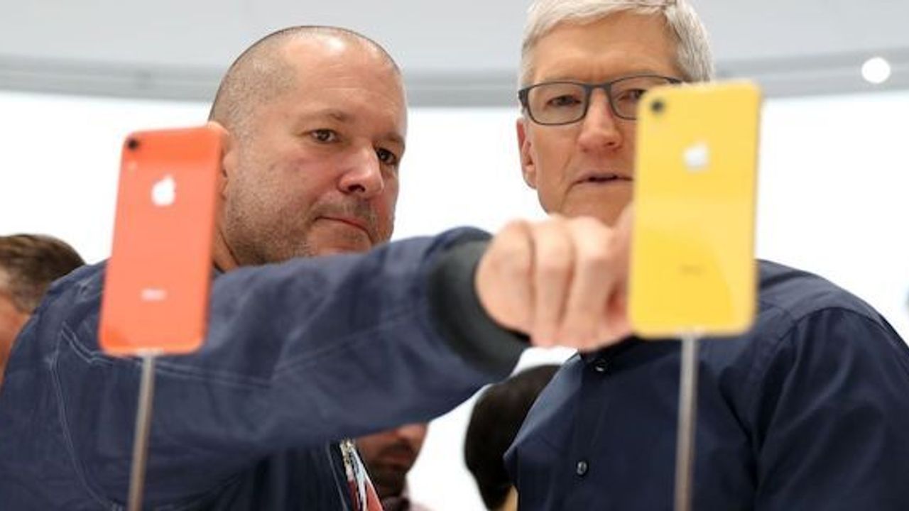 iPhone designer Jony Ive to leave Apple after decades