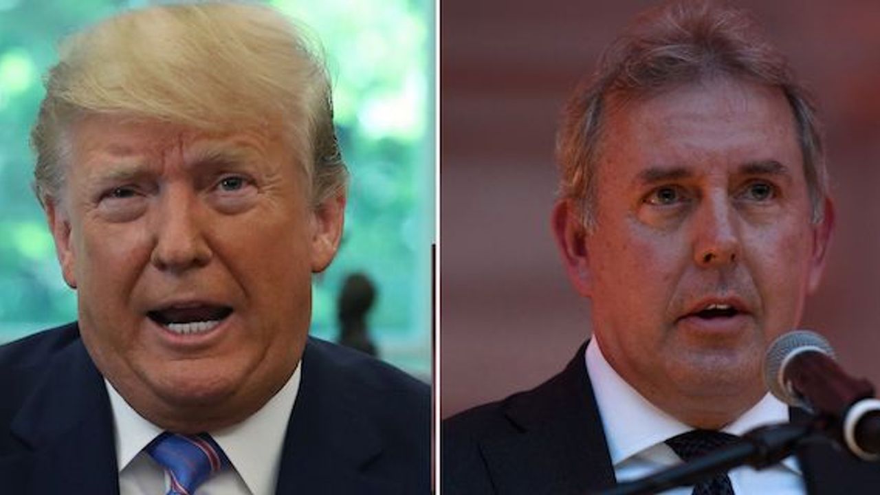 Trump slams UK envoy over leaked insults