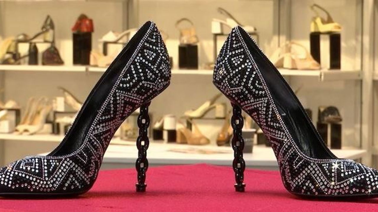 Qatari manufacturer buys shoes for over $11,000