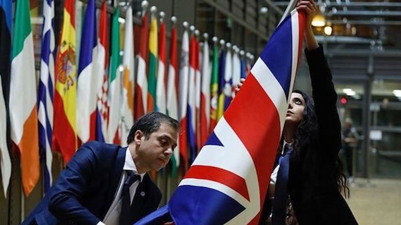 Experts weigh in as Brexit trade talks finally kick off