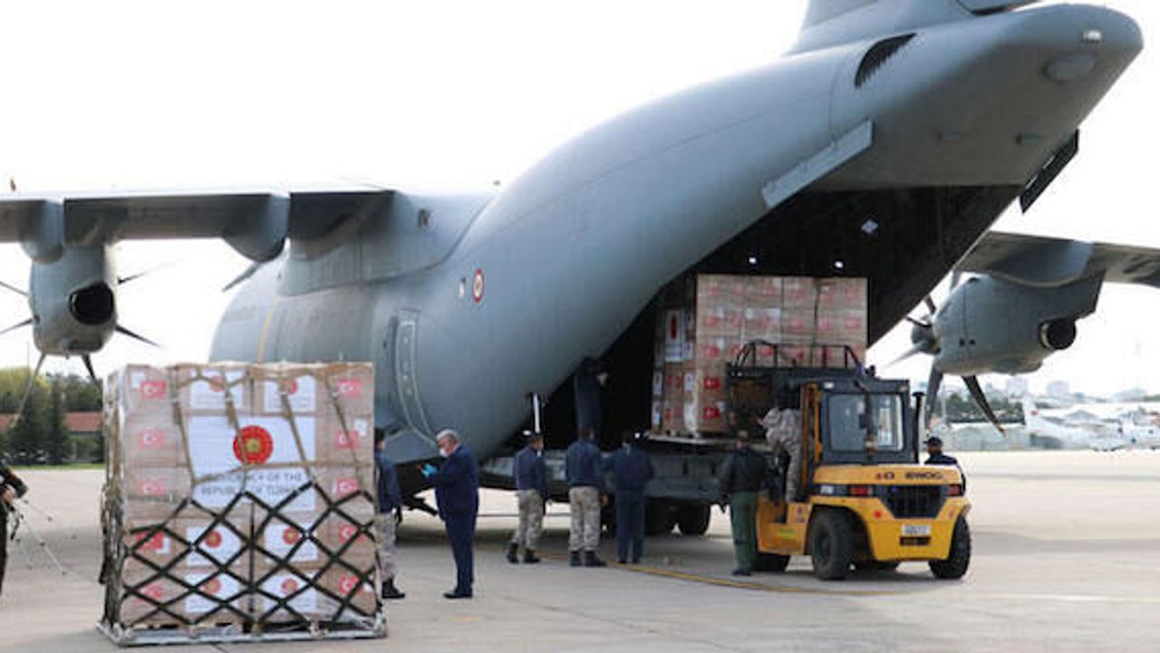 Turkey delivers medical aid to Balkans to fight virus