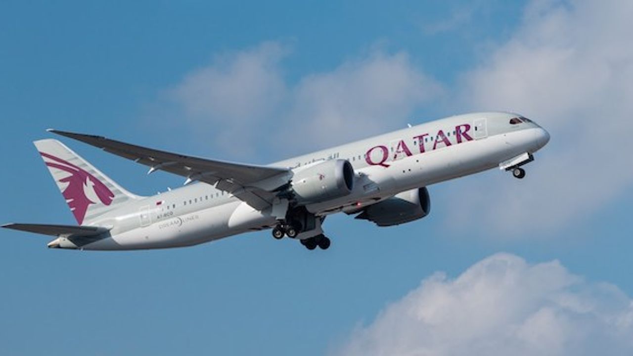 Qatar Airways offers 100,000 medical staff free tickets