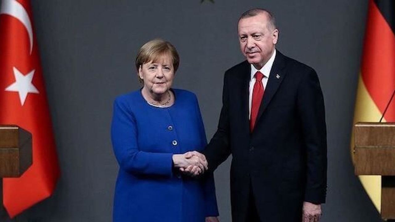 Turkish president, German chancellor talk over phone