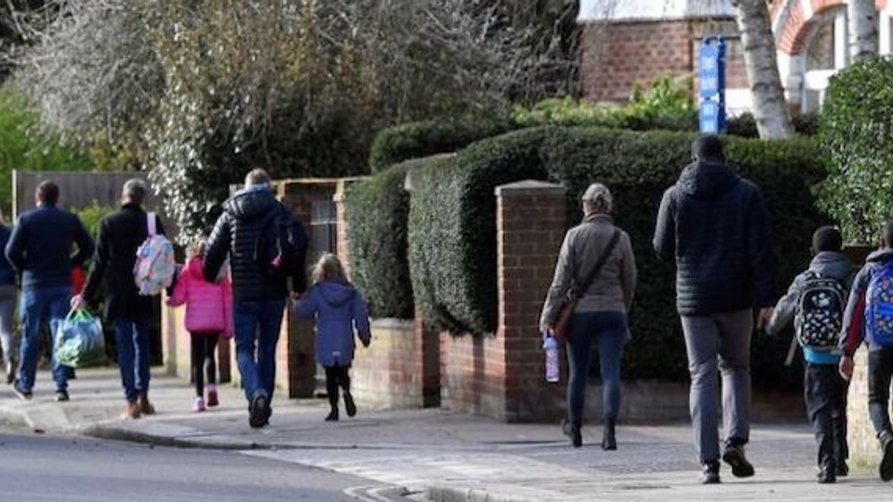 UK, Schools open for more pupils but parents still wary
