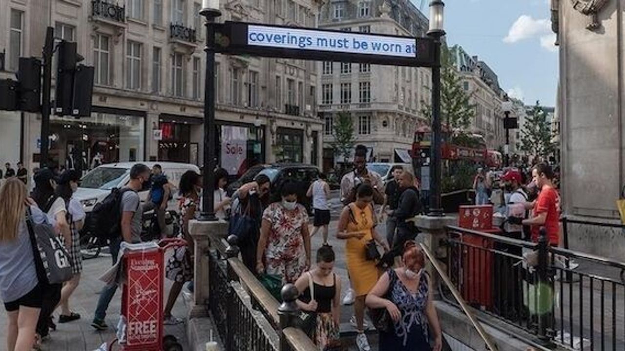 UK's COVID-19 travel update imminent