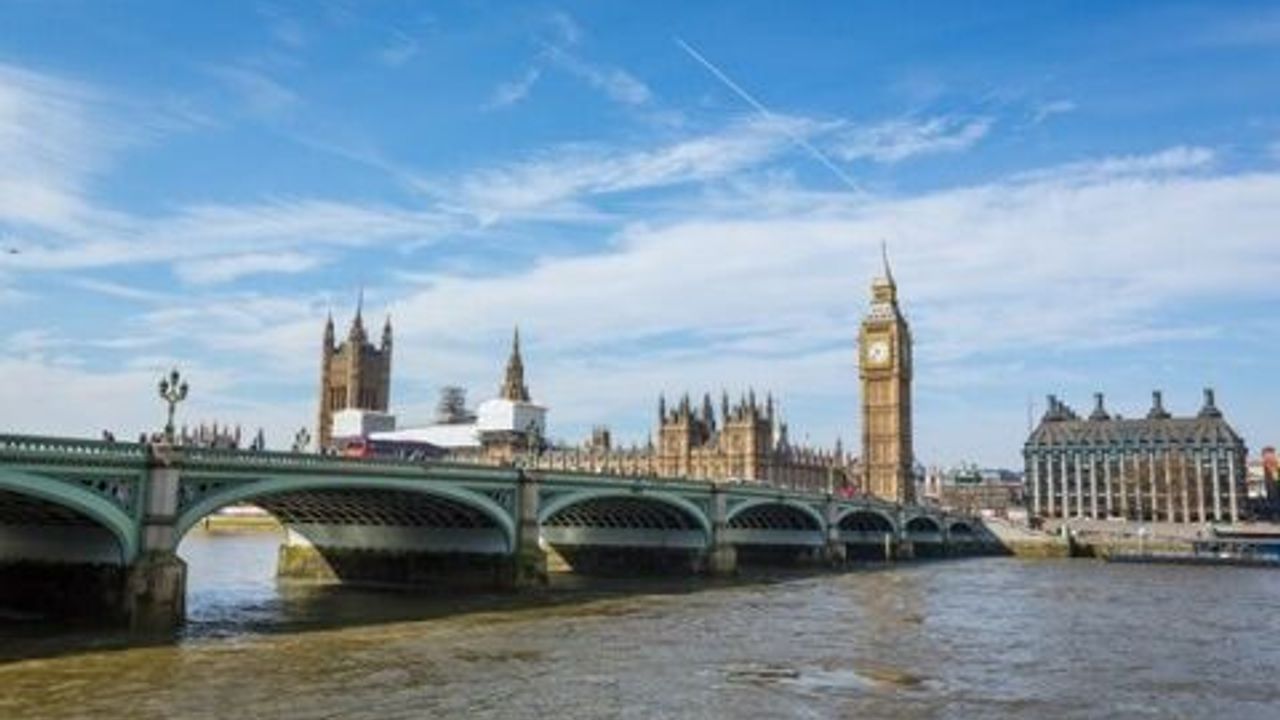 TfL to start work on important new safety measures on Westminster Bridge