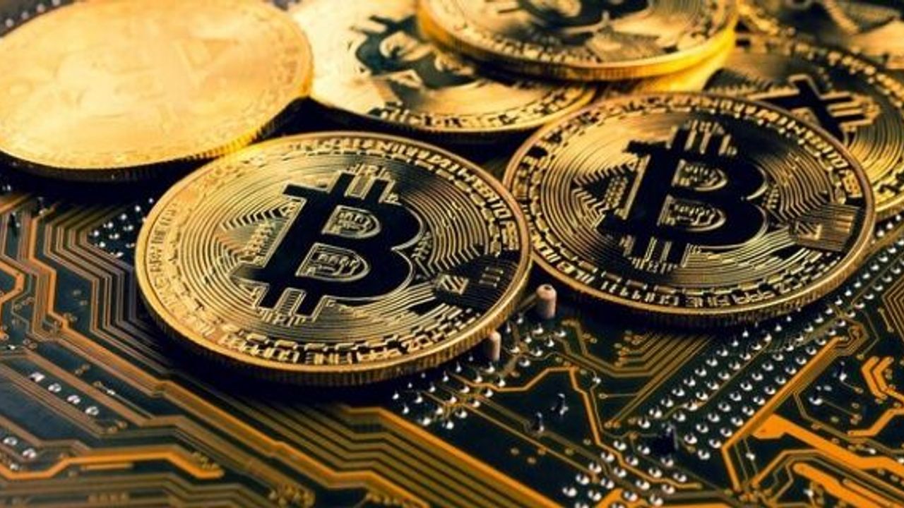 Bank of England warns on crypto-currency risks