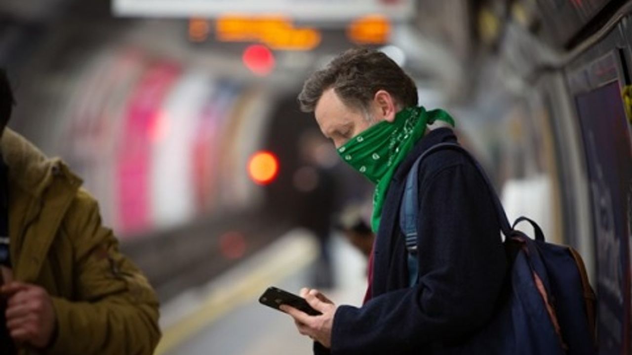 Three and EE join the BAI network to provide 4G and 5G ready mobile connectivity across the London Underground