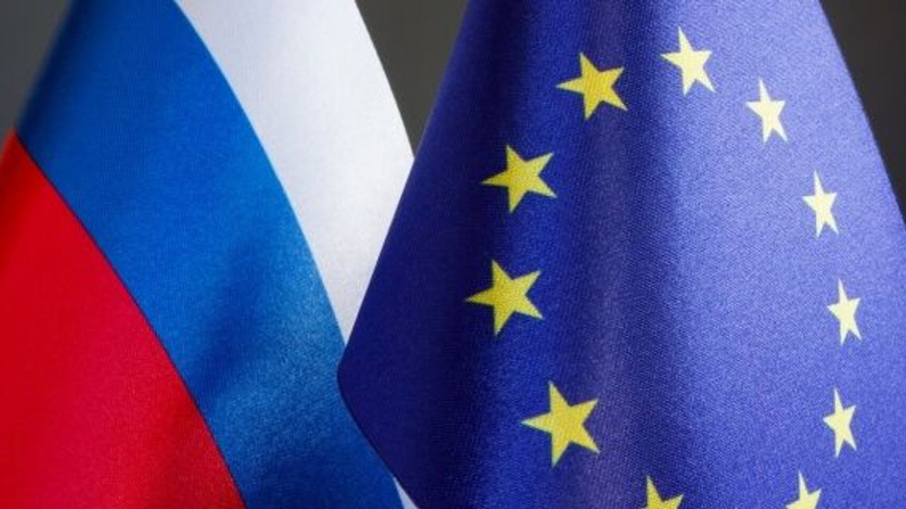 EU approves new set of sanctions against Russia over Ukraine war