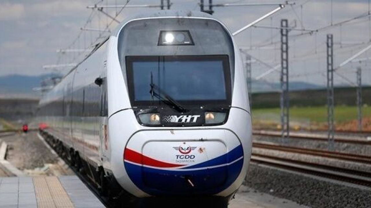 UK to provide $2.3B loan to finance Turkiye's high speed electric railway
