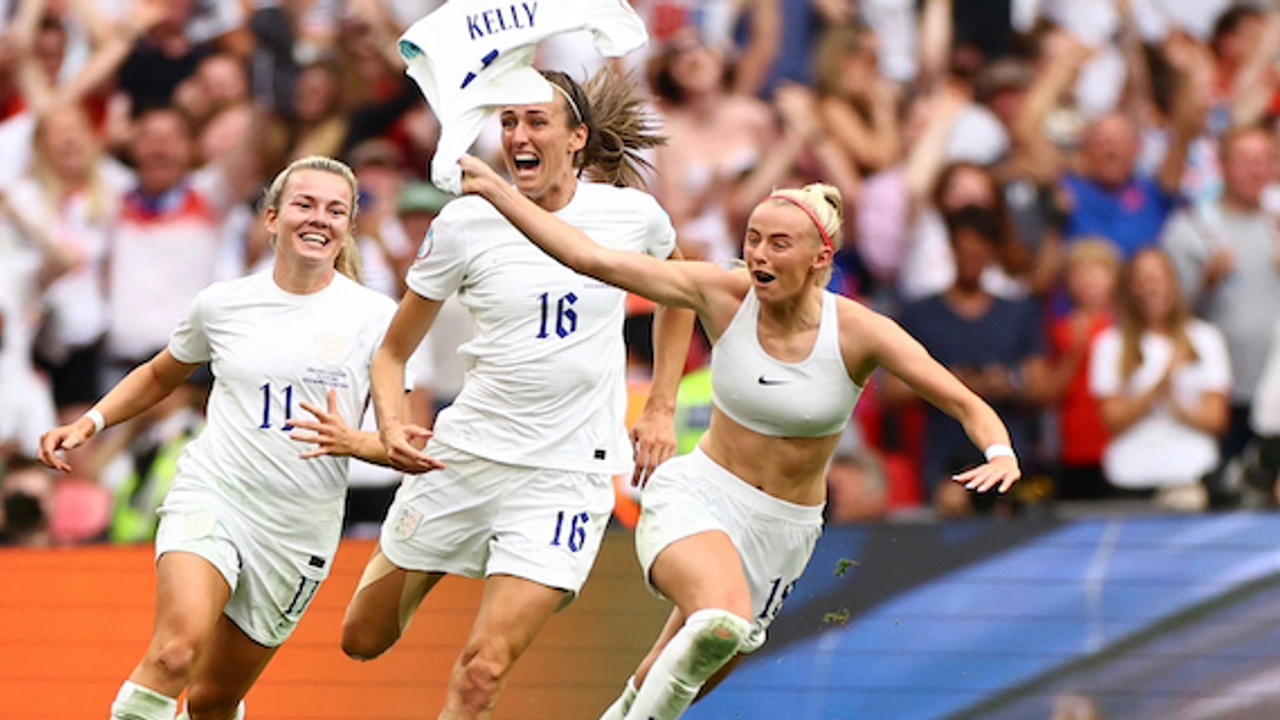 England win Euro 2022, The Queen leads tributes to Lionesses