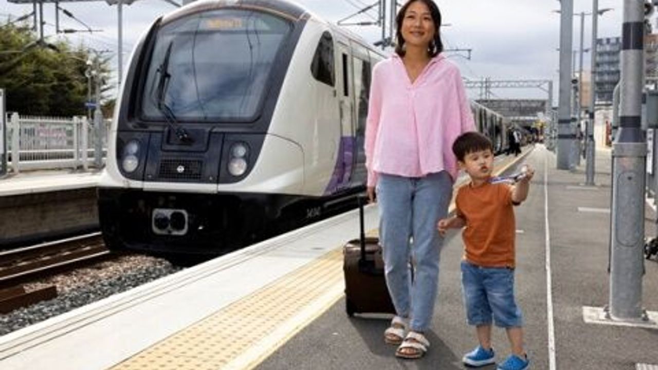 New direct links through Berkshire and Essex through central London