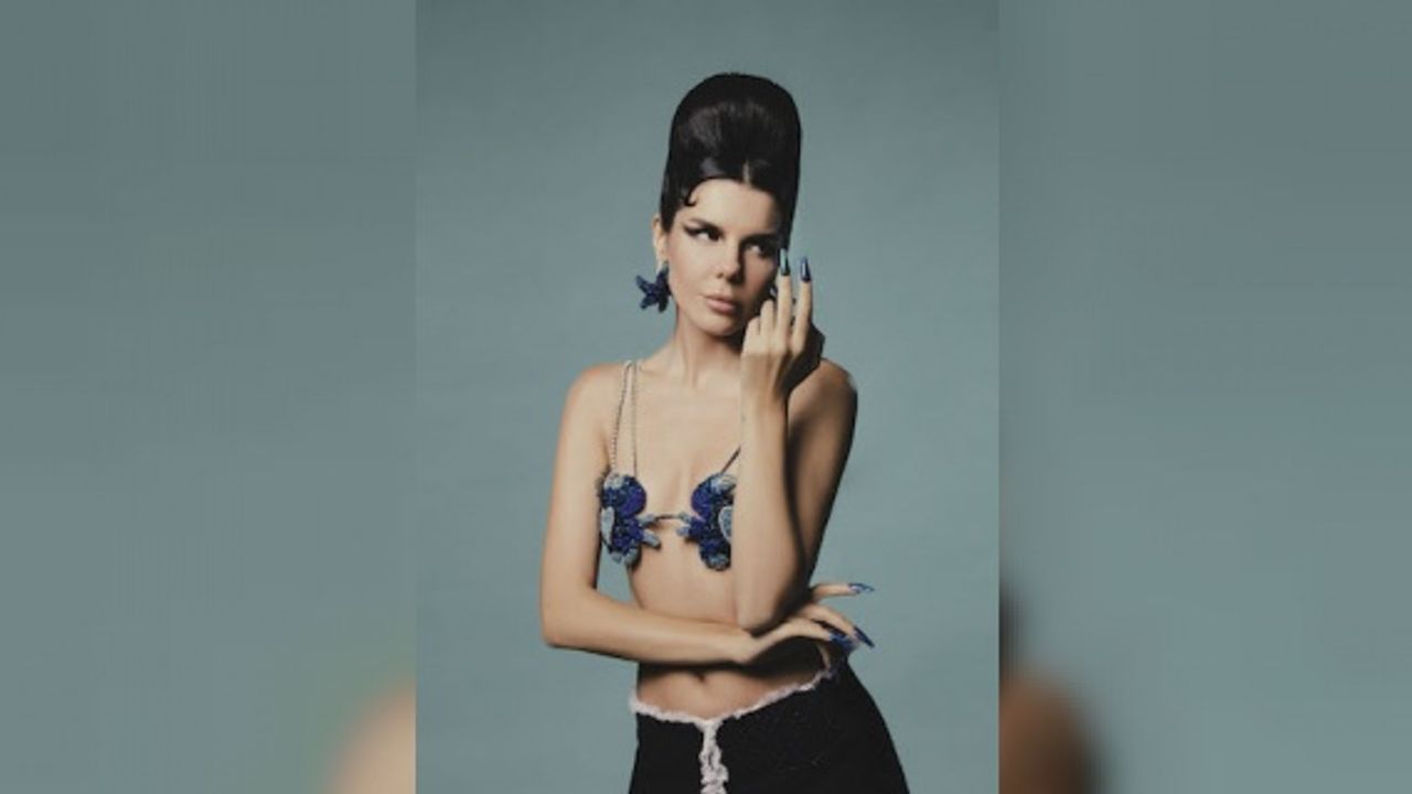 Gaye Su Akyol Anadolu Ejderi New album out 25 November 2022 on Glitterbeat