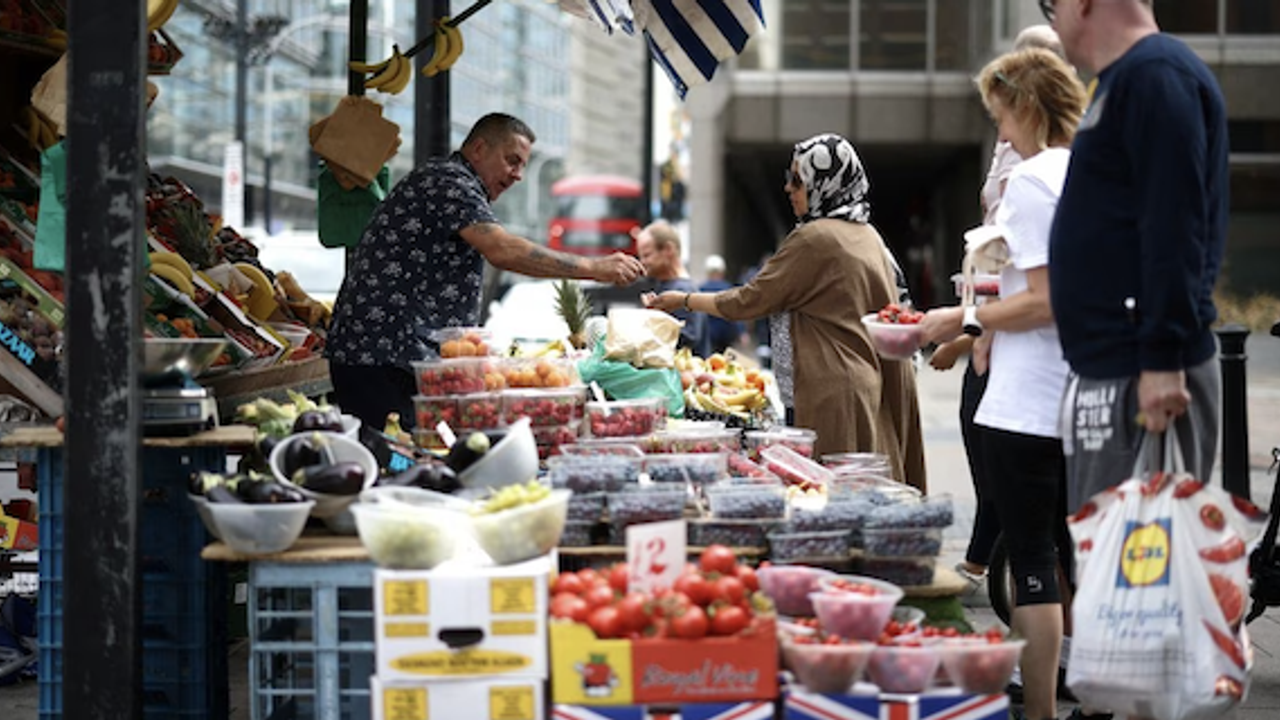 UK inflation will fall rapidly, says ex-Bank of England economist