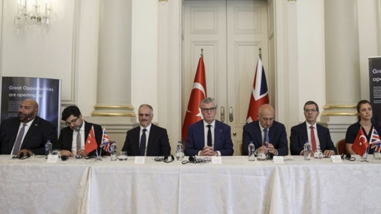 UK unveils $872M in financing for high-speed electric railway in Türkiye