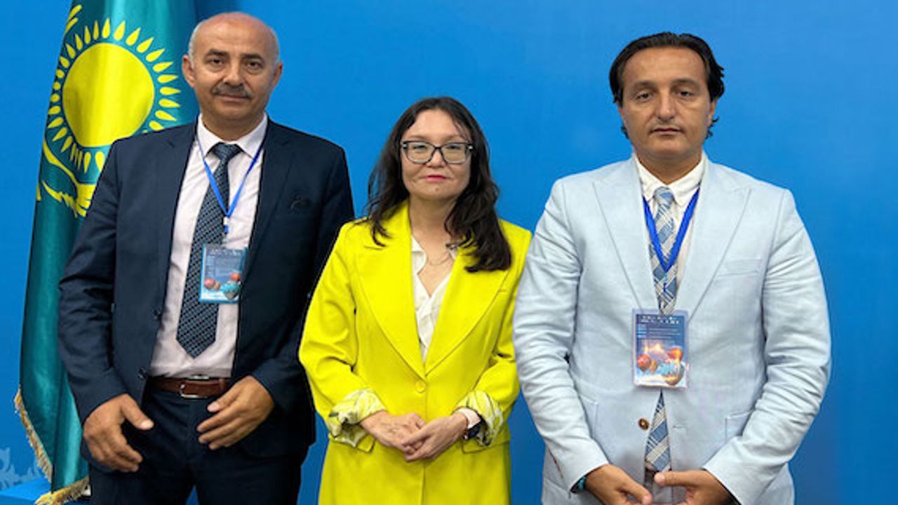 World Foreign Press Association founding meeting was held in Almaty