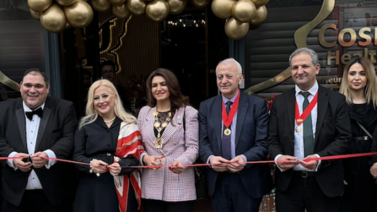 Cosmos Healthcare cut the opening ribbon at Enfield Town
