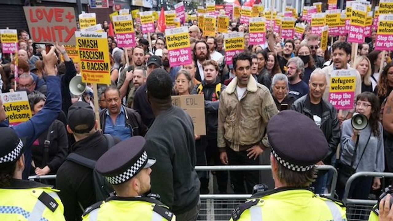 People with colored skin raise guard, fearing far-right attacks in UK