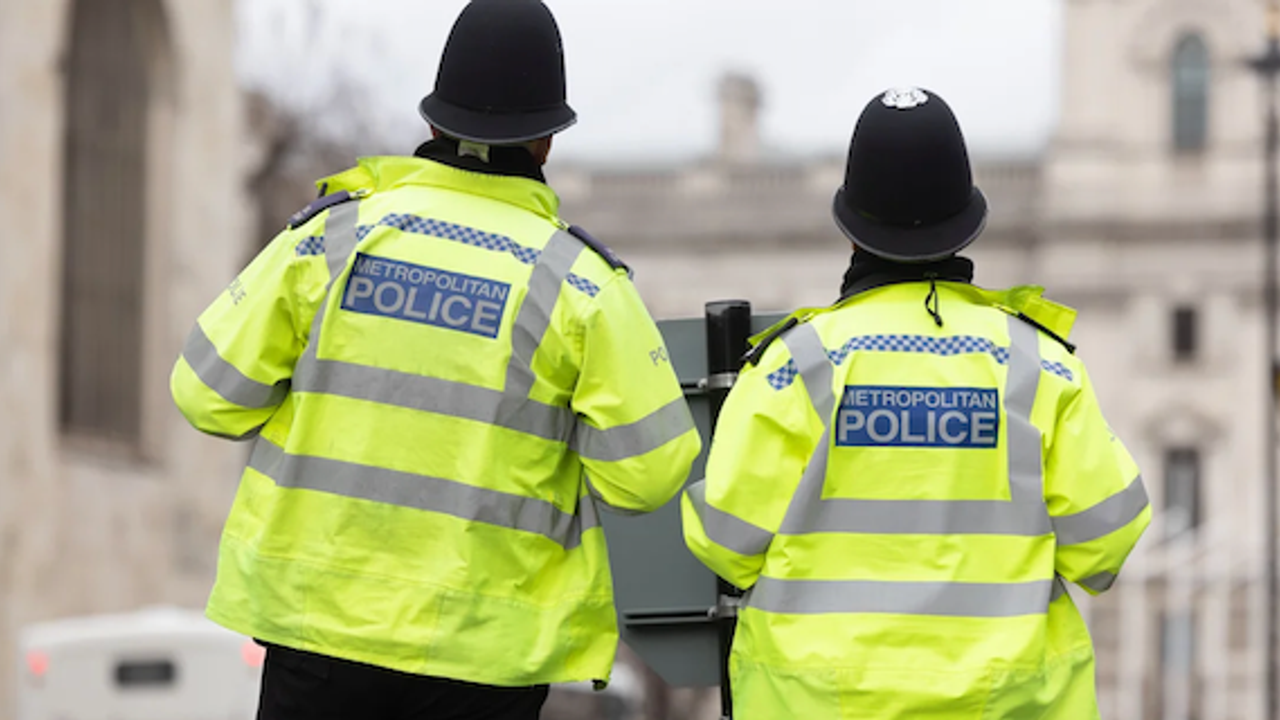 UK braces for more far-right violence as riots planned in more than 30 locations