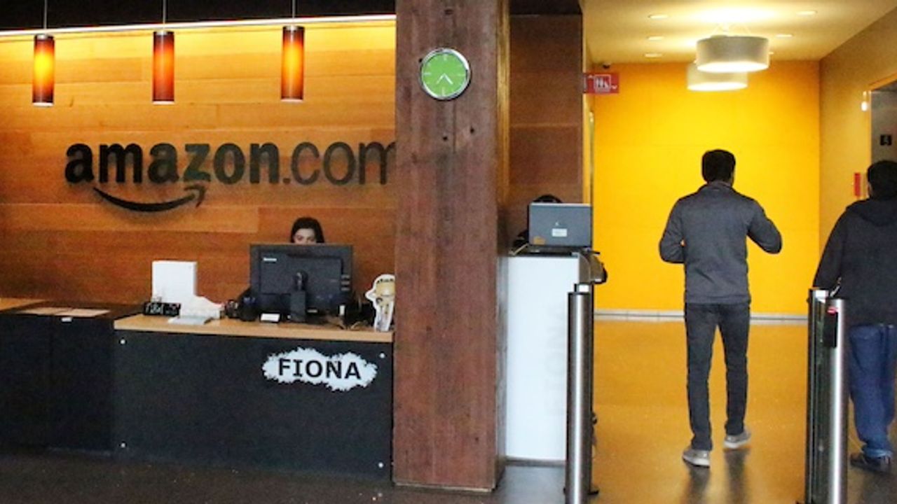 Amazon tells staff to get back to office five days a week