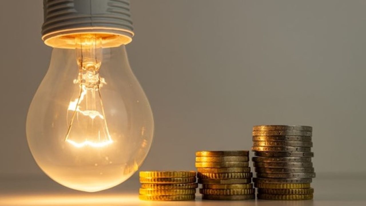 Energy prices forecast to rise again in January