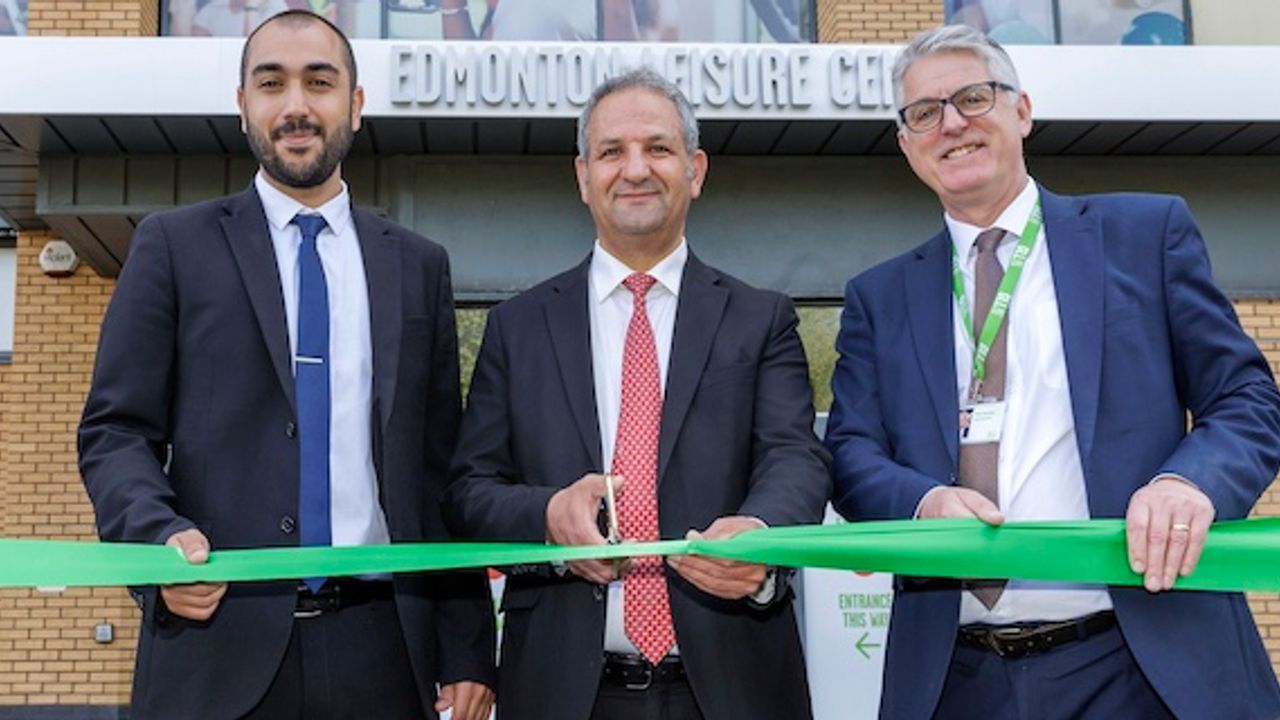 Residents welcomed back to Edmonton Leisure Centre