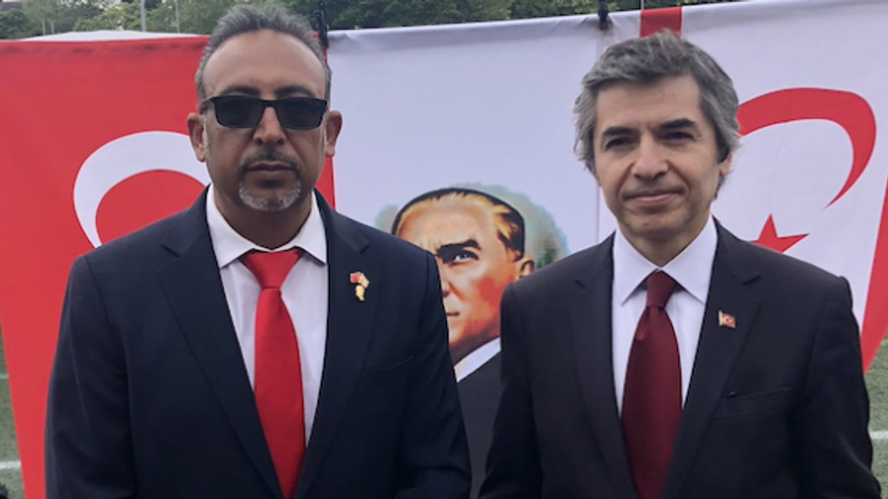 Great respect for Ataturk and enthusiastic youth celebration in England