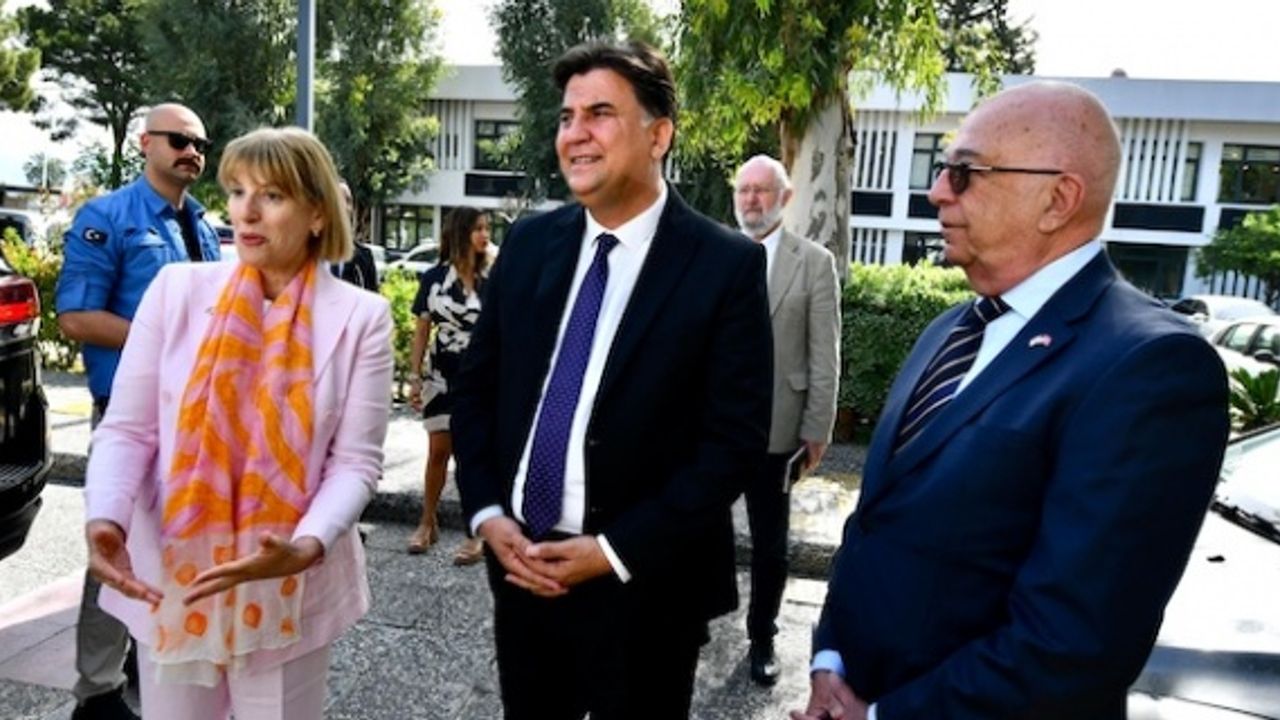 UK AMBASSADOR TO TURKEY VISITS FETHIYE