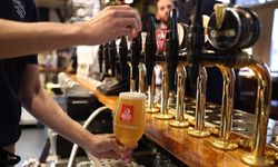UK to Cut Business Rates for Pubs After Backlash