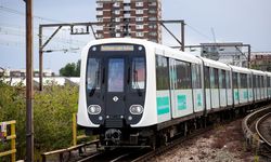Public backs plans for DLR extension