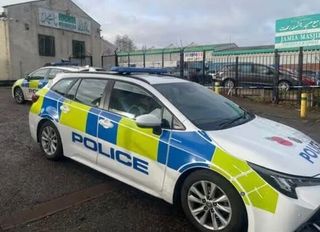 Teen dies after being stabbed outside mosque