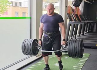 Mehmet Musa breaks record with 90-day strength feat UK