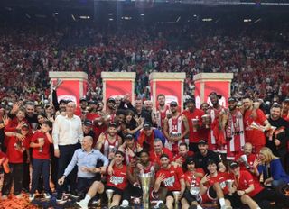 Olympiacos end 13-year wait to win EuroLeague crown