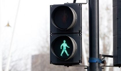 New TfL data shows success of innovative ‘pedestrian priority’ traffic signals