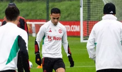 Manchester United v Galatasaray, Champions League game latest