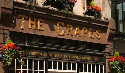 UK to Cut Business Rates for Pubs After Backlash