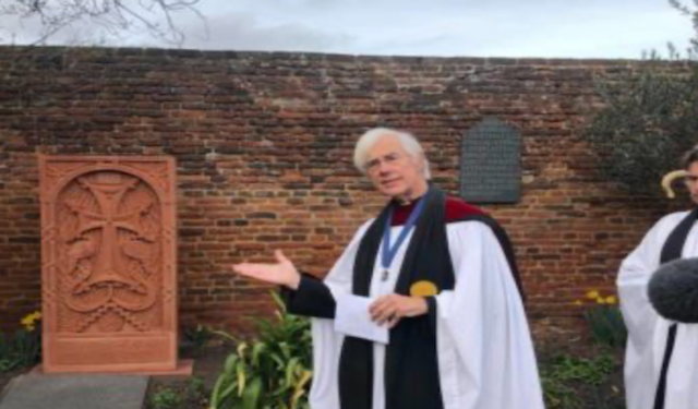 Member of Ataturk Society UK Betula Nelson writes about Canterbury Cathedral