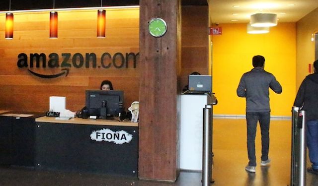 Amazon tells staff to get back to office five days a week