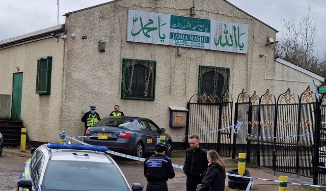 Man, 18, fatally stabbed outside Smethwick mosque