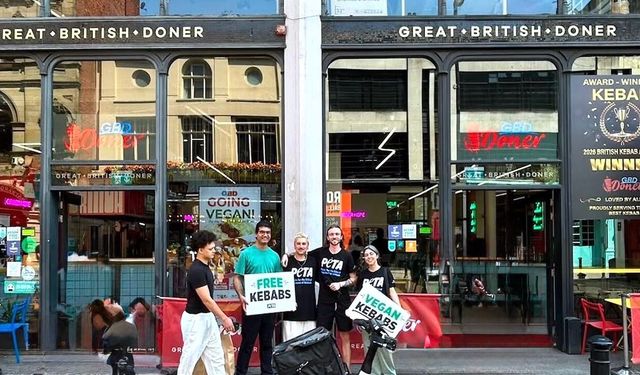 Great British Doner and PETA UK Give Away Free Vegan Kebabs on World Kebab Day