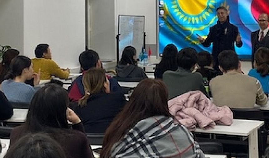 Kazakh National University officially inaugurated a Turkish language course for students 